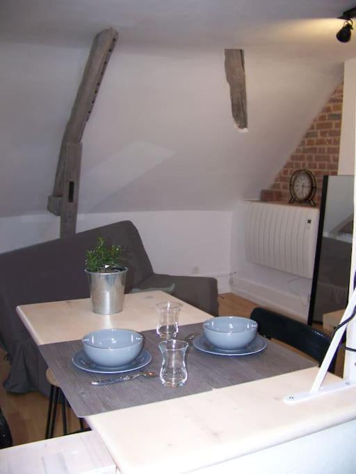 Rennes: Studio 4 Couchages, Proche Commerces, Bus. Ngoại thất bức ảnh